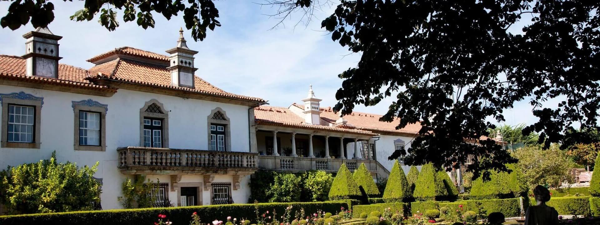 Santar Vila Jardín