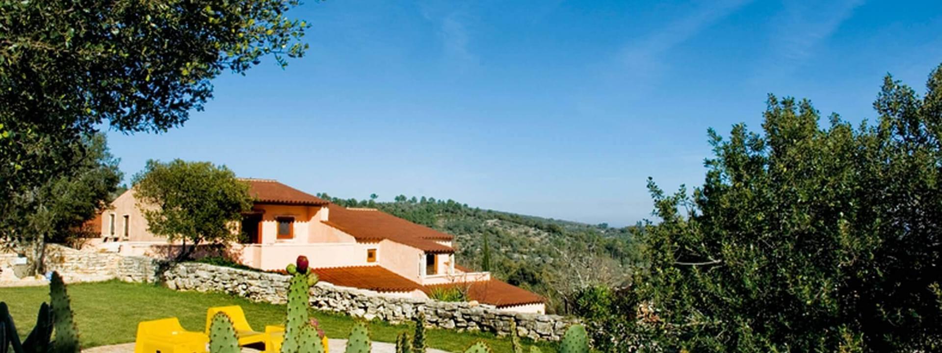 Villa Pedra Natural Houses