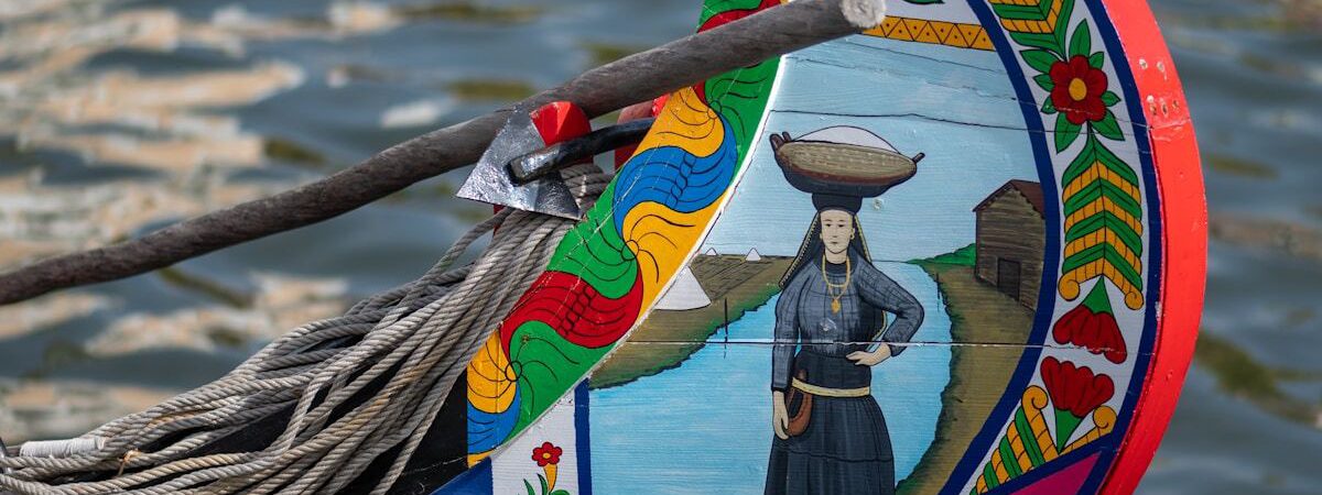 Paseos en moliceiro en la Ría de Aveiro