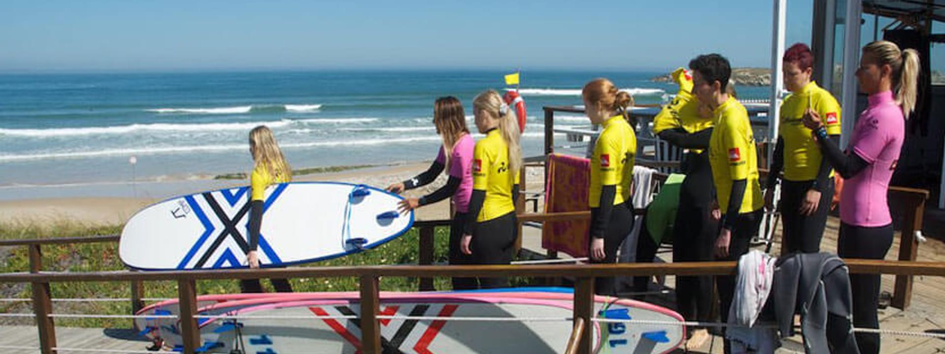 Escolas de Surf e Surf Houses em Peniche
