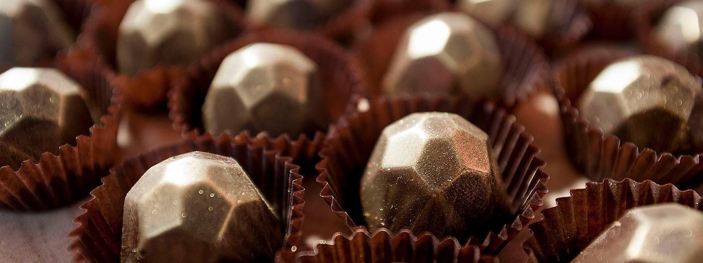 Books & Chocolates
