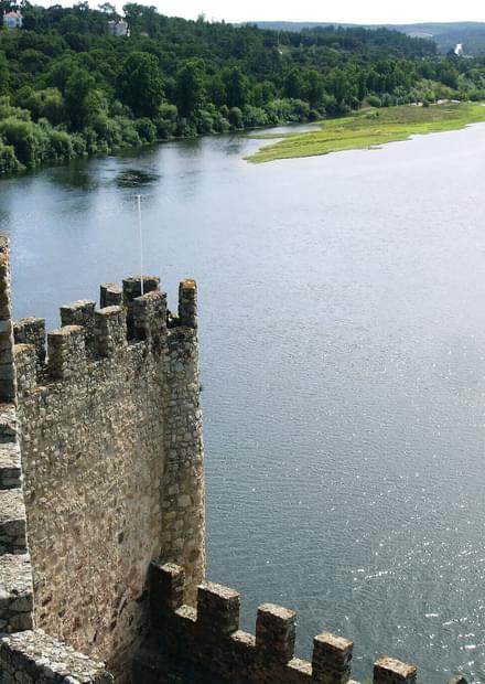 Entre reyes y reinas: únase a nosotros en este impresionante viaje por los castillos del centro de Portugal