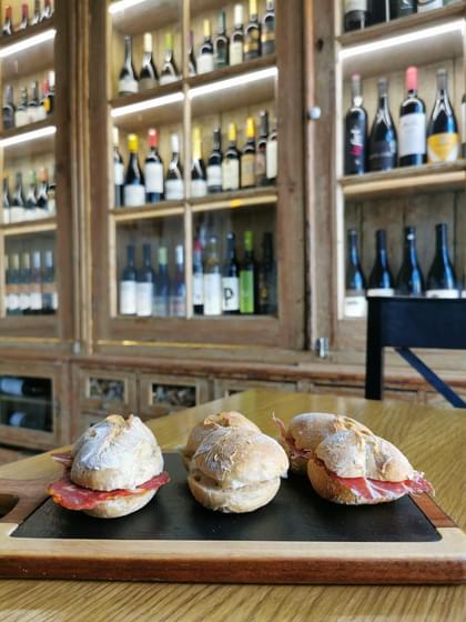 Eating in Guarda